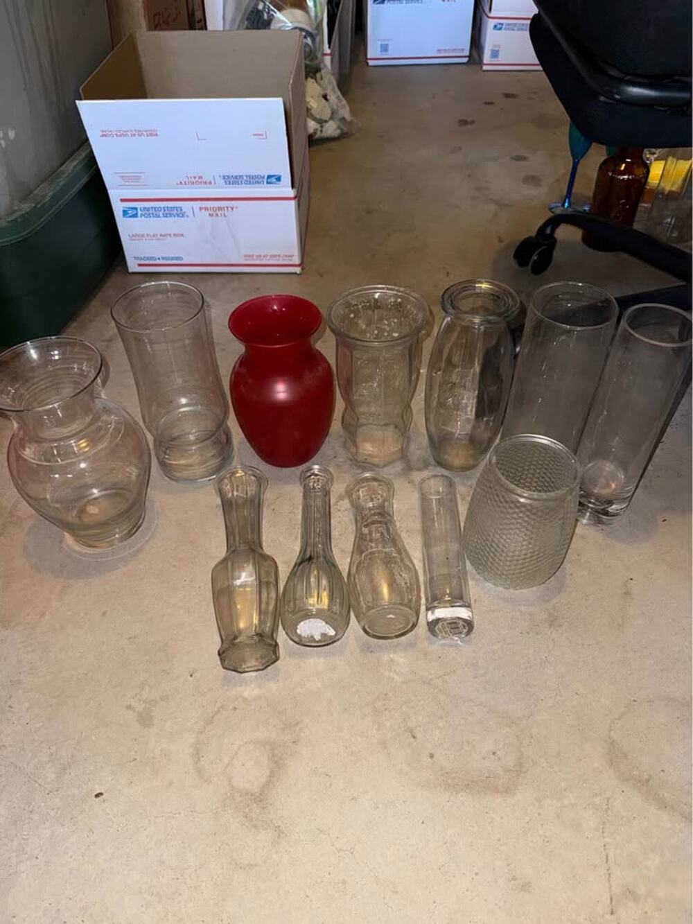 Vintage Glass Flower Vase Lot – 12 Pieces – !DELIVERY AVAILABLE!
